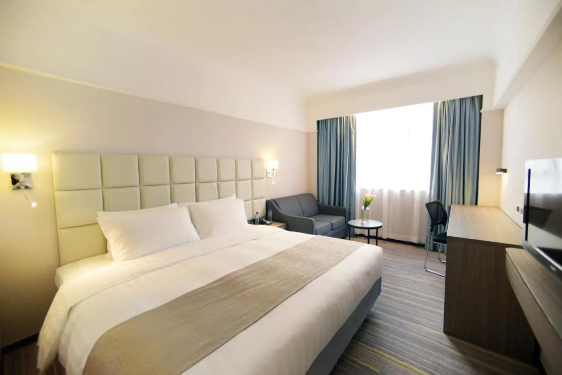 Panda Hotel